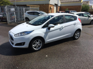 2014 Ford Fiesta 1.25 Zetec Euro 5 5dr in White — image 5