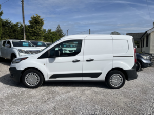 2017 Ford Transit Connect 1.5 Tdci 220 in White — image 5