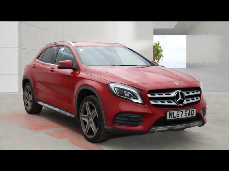 2017 Mercedes-Benz Gla 1.6 Gla200 Amg Line (premium) Euro 6 (s/s) 5dr in Red — image 1
