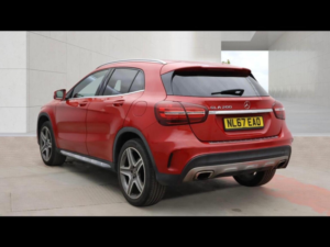 2017 Mercedes-Benz Gla 1.6 Gla200 Amg Line (premium) Euro 6 (s/s) 5dr in Red — image 3
