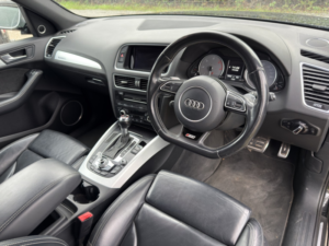 2016 Audi Sq5 3.0 Bitdi V6 in Black — image 5