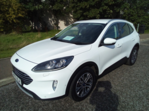 2020 Ford Kuga Titanium First Edition 1.5 Turbo Eco in White — image 3