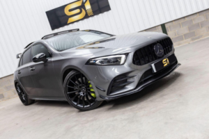 2019 Mercedes-Benz A Class 2.0 A35 Amg (premium Plus) Spds Dct 4matic Euro 6 (s/s) 5dr in Grey — image 4