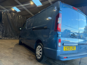 2015 Vauxhall Vivaro 1.6 Cdti 2900 Sportive L2 H1 Euro 5 5dr in Blue — image 4