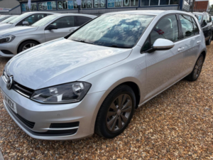 2014 Volkswagen Golf 1.2 Tsi Bluemotion Tech S Euro 5 (s/s) 5dr in Silver — image 3