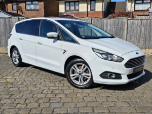 2017 Ford S-Max