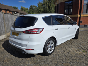 2017 Ford S-Max 2.0 Tdci Titanium in White — image 4