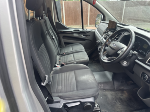 2022 Ford Transit Custom 2.0 Transit Custom Limited Van 300 L1 2.0l Ecoblue 130ps Fwd 6 Speed Manual in Silver — image 5