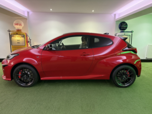 2022 Toyota Yaris 1.6 T Gr Circuit in Red — image 2