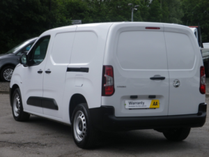 2024 Vauxhall Combo 1.5 Combo Crewvan Xl Prime 1.5d 100 S&s Mt6 in White — image 5
