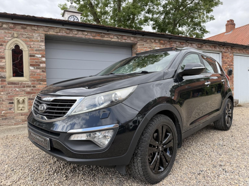 2013 Kia Sportage 2.0 Crdi Kx-3 in Black — image 1