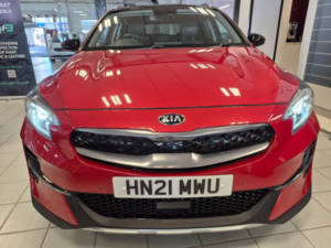 2021 Kia Xceed 1.6 Gdi 8.9kwh First Edition SUV 5dr Petrol Plug-In Hybrid Dct Euro 6 (s/s) (139 Bhp) in Red — image 4