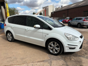 2013 Ford S-Max