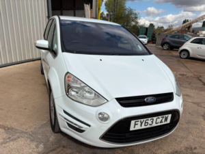 2013 Ford S-Max 2.0 Tdci Titanium Powershift Euro 5 5dr in White — image 6