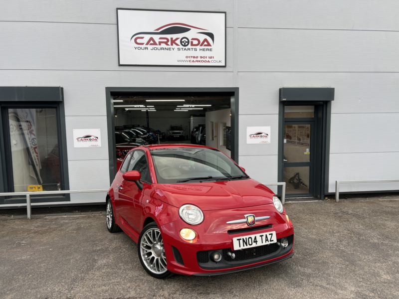 2015 Abarth 595 1.4 Abarth 595 1.4 Tjet 140 Hp in Red — image 1