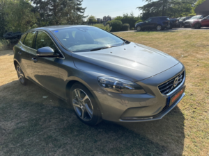 2014 Volvo V40 1.6 D2 Se Lux in Grey — image 3