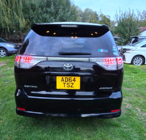 2014 Toyota Estima 2.4l Petrol - 7 Seater - Ulez/caz Pass - Free 18months Gold Warranty & 12months Breakdown in Black — image 6