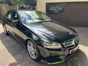 2013 Mercedes-Benz E Class 2.1 E300dh Bluetec Amg Sport in Black — image 2