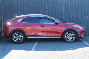 2021 Kia Xceed 1.5 T-Gdi 4 in Red — image 4