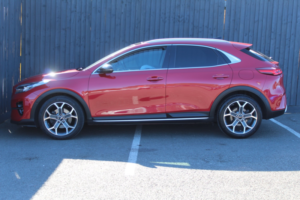 2021 Kia Xceed 1.5 T-Gdi 4 in Red — image 5