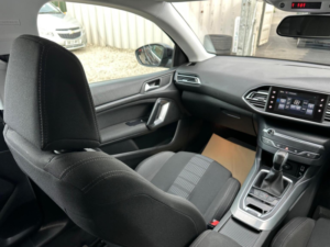 2016 Peugeot 308 Sw 1.6 Bluehdi Allure Eat Euro 6 (s/s) 5dr in Blue — image 3