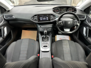 2016 Peugeot 308 Sw 1.6 Bluehdi Allure Eat Euro 6 (s/s) 5dr in Blue — image 4