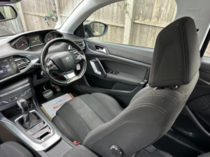2016 Peugeot 308 Sw 1.6 Bluehdi Allure Eat Euro 6 (s/s) 5dr in Blue — image 5