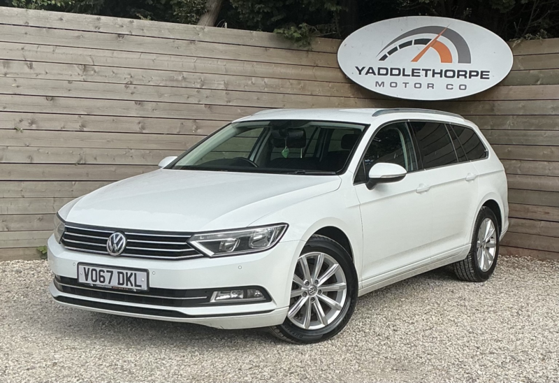 2017 Volkswagen Passat 2.0 Tdi Se Business in White — image 1