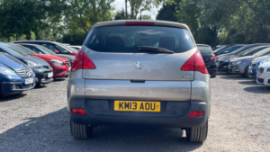 2013 Peugeot 3008 1.6 E-Hdi Active Egc Euro 5 (s/s) 5dr in Grey — image 6