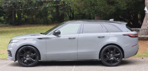 2019 Land Rover Range Rover Velar 2.0 Range Rover Velar R-Dynamic Hse D240 Auto 4WD 5dr in Silver — image 3