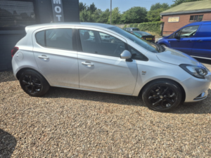 2015 Vauxhall Corsa 1.4 I Ecoflex Sri in Silver — image 3