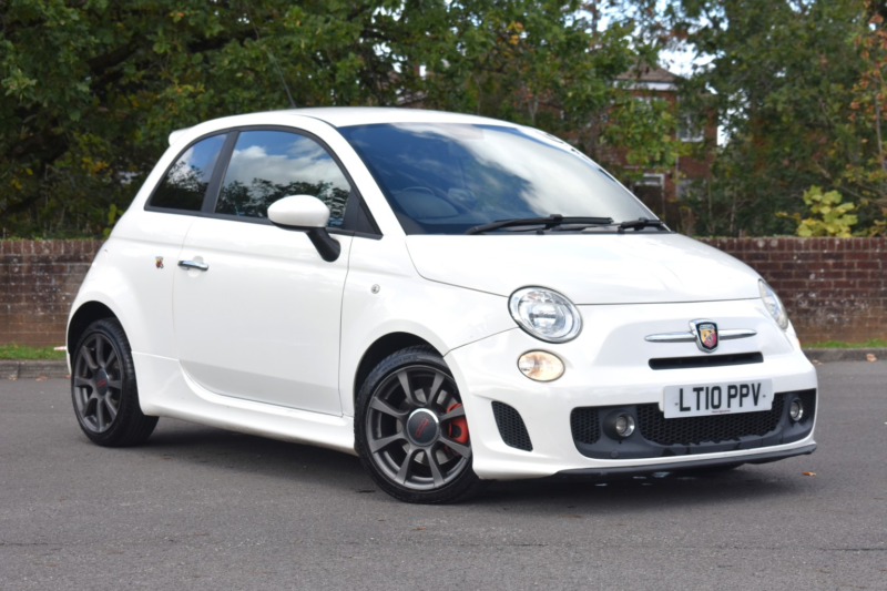 2010 Abarth 500 1.4 T-Jet in White — image 1