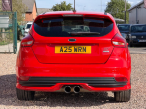 2017 Ford Focus 2.0t Ecoboost St-3 Euro 6 (s/s) 5dr in Red — image 6