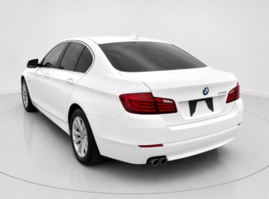 2011 BMW 5 Series 2.5 523i Se Hi-Line Auto Euro 5 (s/s) in White — image 3