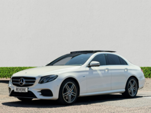 2017 Mercedes-Benz E Class 2.0 E350e 6.4kwh Amg Line (premium Plus) Saloon 4dr Petrol Plug-In Hybrid G-Tronic+ Euro 6 (s/s) (299 Ps) in White — image 3