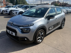 2021 Citroen C3 1.2 Puretech Shine Euro 6 (s/s) 5dr in Grey — image 5
