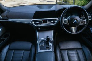 2021 BMW 3 Series 3.0 M340d Mht Saloon 4dr Diesel Hybrid Auto Xdrive Euro 6 (s/s) (340 Ps) in Black — image 2