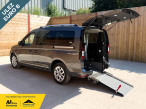 2025 Ford Grand Tourneo Connect