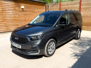 2025 Ford Grand Tourneo Connect 5 SEAT Auto Wheelchair Accessible Disabled Access Vehicle Wav in Grey — image 5