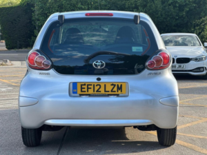 2012 Toyota Aygo 1.0 Vvt-I Ice Multimode Euro 5 5dr in Silver — image 5