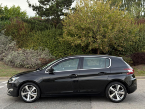 2015 Peugeot 308 2.0 Bluehdi Allure Eat Euro 6 (s/s) 5dr in Black — image 4