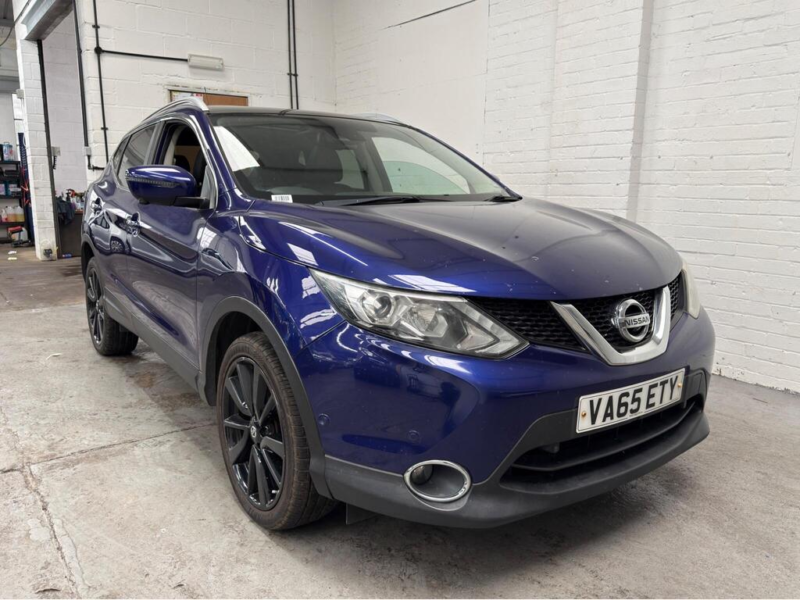 2016 Nissan Qashqai 1.5 Dci Tekna 2WD Euro 6 (s/s) 5dr in Blue — image 1