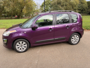 2016 Citroen C3 Picasso 1.6 Bluehdi Edition in Purple — image 3