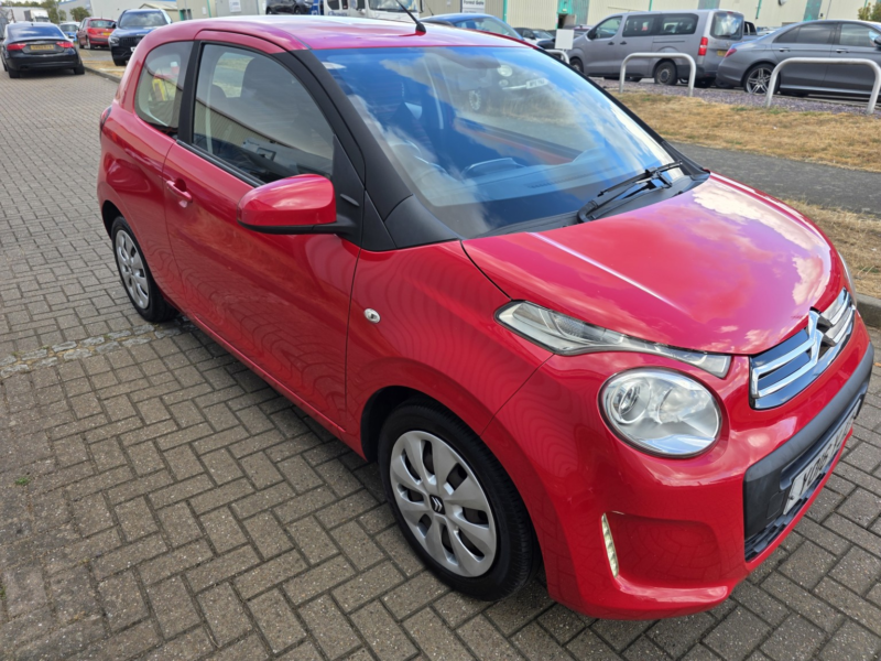 2016 Citroen C1 1.0 Vti Feel in Red — image 1