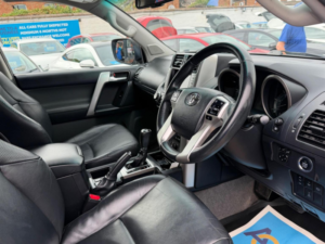 2009 Toyota Land Cruiser 3.0 D-4d Lc4 Auto 4WD Euro 4 5dr in Silver — image 3
