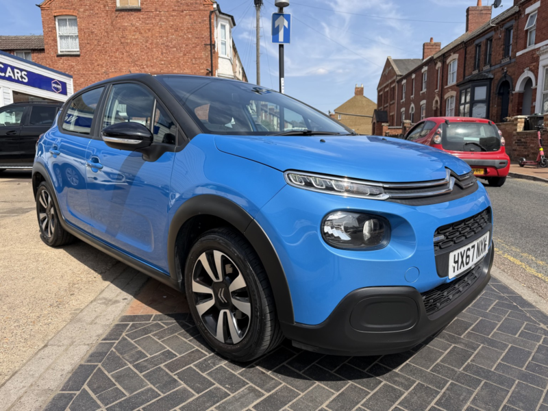 2017 Citroen C3 1.2 Puretech Feel in Blue — image 1