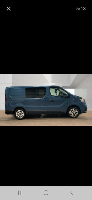 2018 Renault Trafic 1.6 Dci Energy 27 Sport Nav Panel Van 5dr Diesel Manual Swb Standard Roof Euro 6 (s/s) (125 Ps) in Blue — image 3
