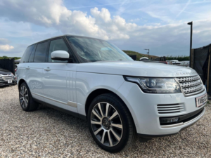 2016 Land Rover Range Rover 3.0 Td V6 Vogue Auto 4WD Euro 6 (s/s) 5dr in White — image 5