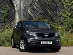 2015 Kia Sportage 1.7 Crdi Ecodynamics 1 2WD Euro 5 (s/s) 5dr in Black — image 3