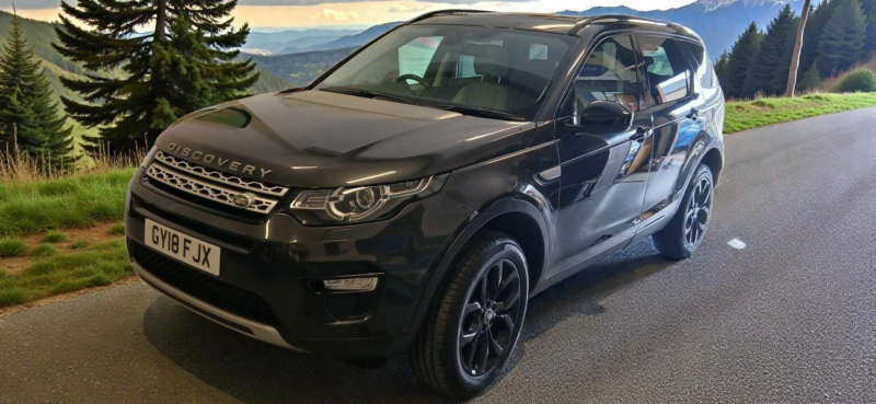 2018 Land Rover Discovery Sport 2.0 Td4 Hse Auto 4WD Euro 6 (s/s) 5dr in Grey — image 1